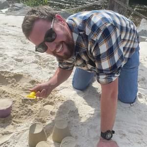 Meet your Posher, Gary